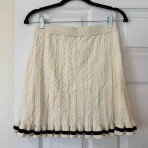 Willow & Wind Cable Knit Cream Black Trim Mini Skirt Size Medium NWT